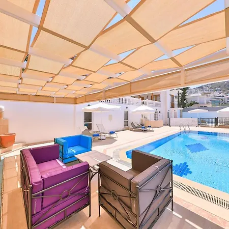 Kuluhana & Kalkan Kas