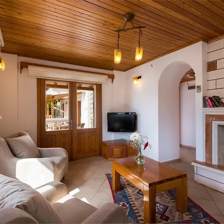 Kuluhana & Kalkan Aparthotel